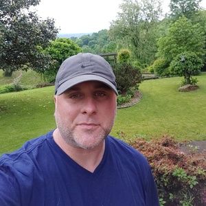 Meet your Posher, Dustin